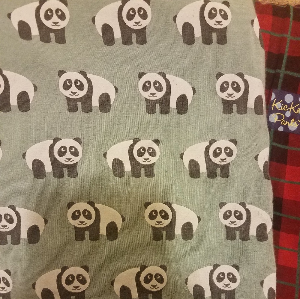 Kickee pants swaddle